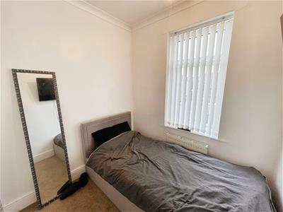 Picture 19